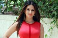 host of tv's test dating show, splitsvilla, nny leone is